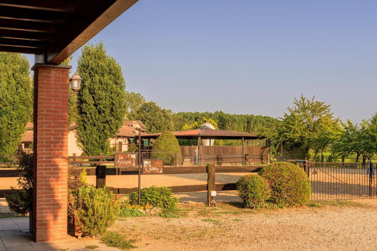 Agriturismo Maiocchi Villa Borgarello Ngoại thất bức ảnh